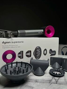 Dyson Supersonic Hair Dryer and Magnetic Styling Attachments - Gray with Pink